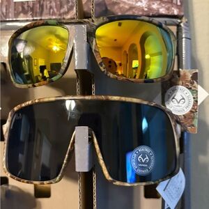 Realtree Camo Sunglasses with Reflective Lenses